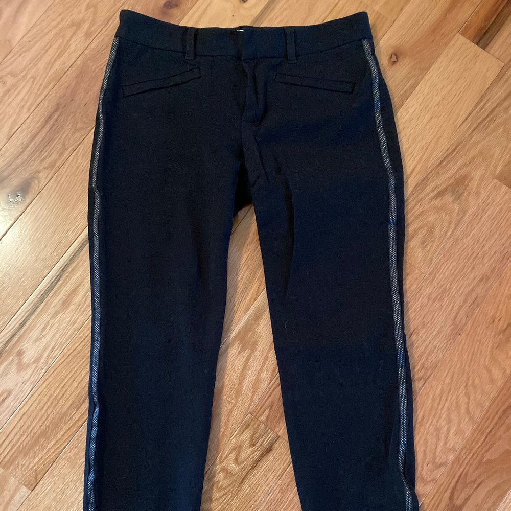 GAP black skinny ankle pants size 2 petite